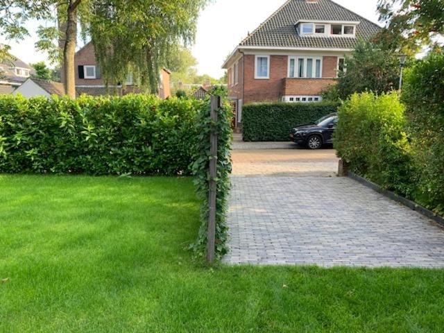 Villa Cosy Central Incl Jacuzzi Near Trainstation, Beach And City Heemstede Exterior photo